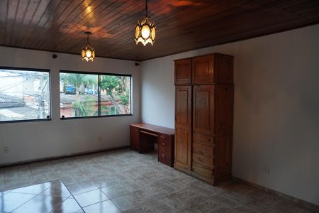Casa à venda com 350m², 5 quartos e 2 vagasSuíte 1