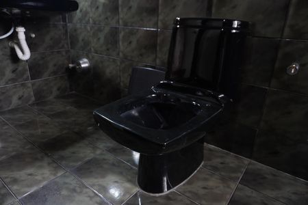 Casa à venda com 350m², 5 quartos e 2 vagasBanheiro da Suíte 1