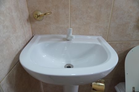Casa à venda com 350m², 5 quartos e 2 vagasBanheiro 2