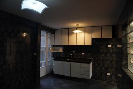 Casa à venda com 350m², 5 quartos e 2 vagasCozinha