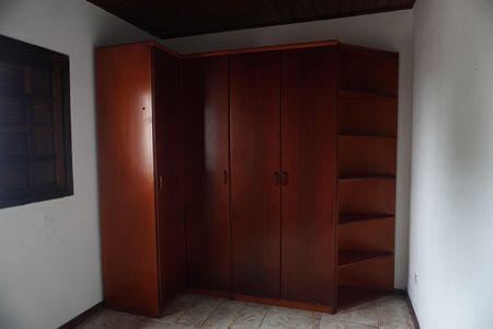 Casa à venda com 350m², 5 quartos e 2 vagasQuarto 3