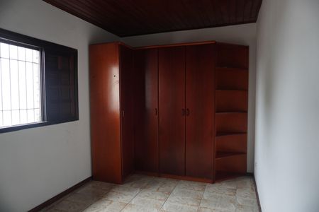 Casa à venda com 350m², 5 quartos e 2 vagasQuarto 3