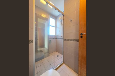Apartamento à venda com 110m², 3 quartos e 2 vagas Apartamento à venda com 110m², 3 quartos e 2 vagasBanheiro Social
