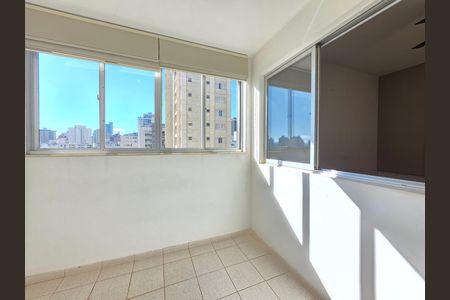 Varanda  de apartamento à venda com 3 quartos, 110m² em Funcionários, Belo Horizonte