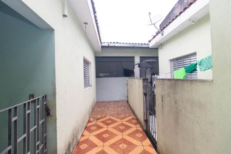 Casa para alugar com 55m², 1 quarto e sem vaga Casa para alugar com 55m², 1 quarto e sem vagaEntrada