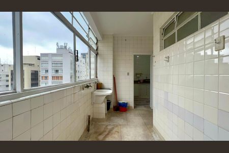 Apartamento à venda com 256m², 4 quartos e 2 vagas Apartamento à venda com 256m², 4 quartos e 2 vagasÁrea de Serviço