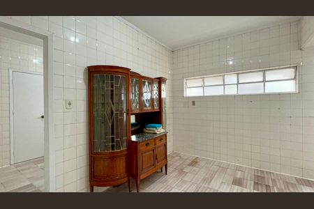Apartamento à venda com 256m², 4 quartos e 2 vagas Apartamento à venda com 256m², 4 quartos e 2 vagasCopa