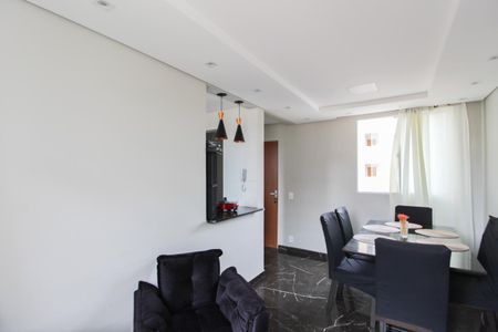 Sala de apartamento para alugar com 2 quartos, 48m² em São Tomaz, Belo Horizonte