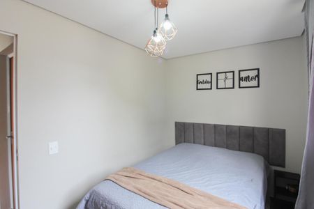 Quarto 2 de apartamento para alugar com 2 quartos, 48m² em São Tomaz, Belo Horizonte