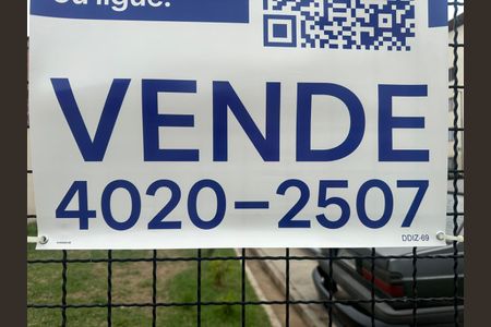 Apartamento à venda com 48m², 2 quartos e 1 vaga Apartamento à venda com 48m², 2 quartos e 1 vagaPlaquinha Instalada