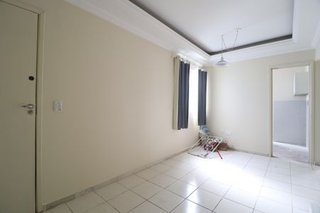 Sala de apartamento para alugar com 2 quartos, 46m² em Osvaldo Rezende, Uberlândia