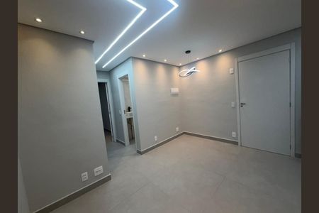 Sala de apartamento para alugar com 2 quartos, 38m² em Cidade Antônio Estêvão de Carvalho, São Paulo