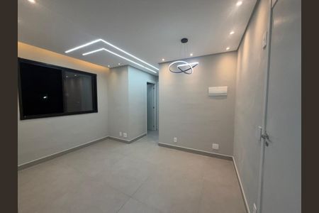 Sala de apartamento para alugar com 2 quartos, 38m² em Cidade Antônio Estêvão de Carvalho, São Paulo