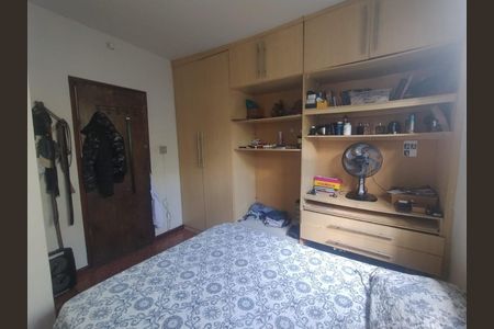 Foto 29 de casa à venda com 5 quartos, 240m² em Califórnia, Belo Horizonte