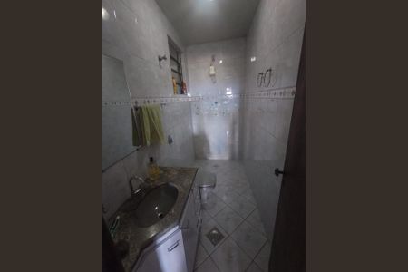 Casa à venda com 240m², 5 quartos e 7 vagasFoto 02