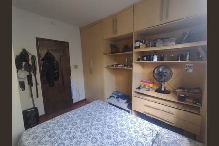 Foto 26 de casa à venda com 5 quartos, 240m² em Califórnia, Belo Horizonte
