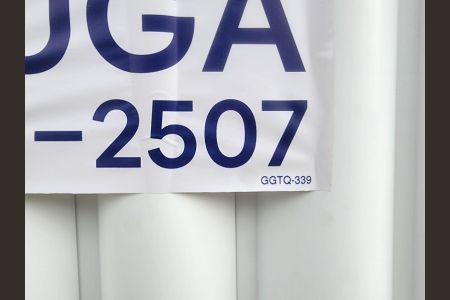 Casa de condomínio para alugar com 78m², 2 quartos e 2 vagas Casa de condomínio para alugar com 78m², 2 quartos e 2 vagasFachada