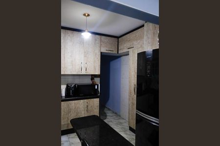 Casa à venda com 190m², 3 quartos e 3 vagas Casa à venda com 190m², 3 quartos e 3 vagasCozinha