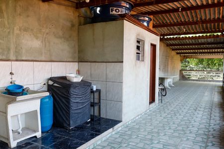 Casa à venda com 190m², 3 quartos e 3 vagas Casa à venda com 190m², 3 quartos e 3 vagasLavanderia