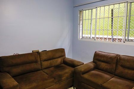 sala de casa à venda com 3 quartos, 190m² em Santo Antônio, Osasco