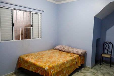 Casa à venda com 190m², 3 quartos e 3 vagas Casa à venda com 190m², 3 quartos e 3 vagasQuarto 2