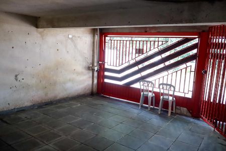 Casa à venda com 190m², 3 quartos e 3 vagas Casa à venda com 190m², 3 quartos e 3 vagasGaragem