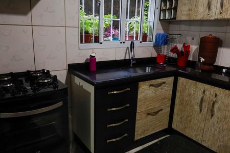 Casa à venda com 190m², 3 quartos e 3 vagas Casa à venda com 190m², 3 quartos e 3 vagasCozinha