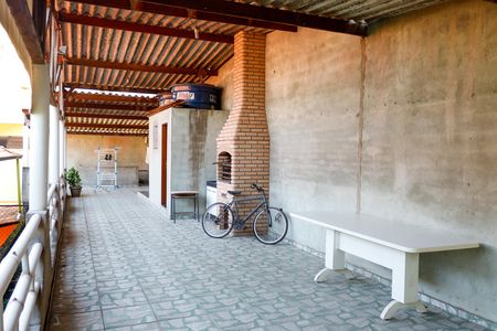 Casa à venda com 190m², 3 quartos e 3 vagas Casa à venda com 190m², 3 quartos e 3 vagasSacada