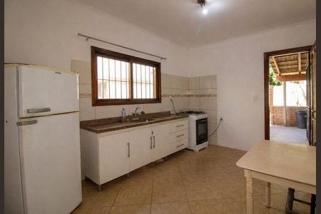 Cozinha de casa para alugar com 2 quartos, 158m² em Azenha, Porto Alegre