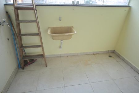 Apartamento à venda com 104m², 2 quartos e 1 vagaÁrea de serviço 
