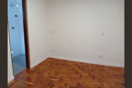Casa à venda com 112m², 3 quartos e 3 vagas Casa à venda com 112m², 3 quartos e 3 vagasQuarto