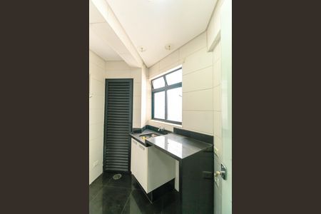 Apartamento à venda com 207m², 3 quartos e 3 vagas Apartamento à venda com 207m², 3 quartos e 3 vagasÁrea de Serviço
