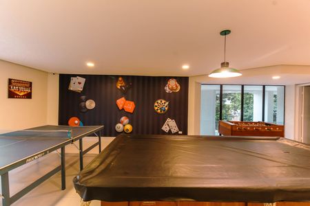 Apartamento à venda com 207m², 3 quartos e 3 vagas Apartamento à venda com 207m², 3 quartos e 3 vagasSala de Jogos