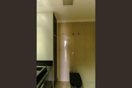 Apartamento à venda com 207m², 3 quartos e 3 vagas Apartamento à venda com 207m², 3 quartos e 3 vagasBanheiro da Suíte 3