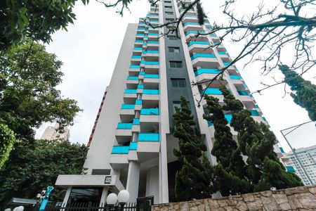 Apartamento à venda com 207m², 3 quartos e 3 vagas Apartamento à venda com 207m², 3 quartos e 3 vagasFachada