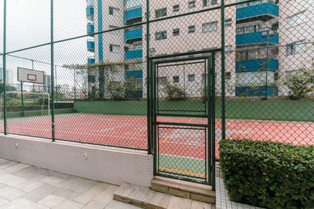 Apartamento à venda com 207m², 3 quartos e 3 vagas Apartamento à venda com 207m², 3 quartos e 3 vagasQuadra