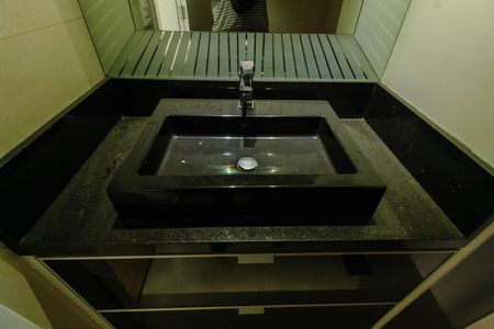 Apartamento à venda com 207m², 3 quartos e 3 vagas Apartamento à venda com 207m², 3 quartos e 3 vagasBanheiro da Suíte 3