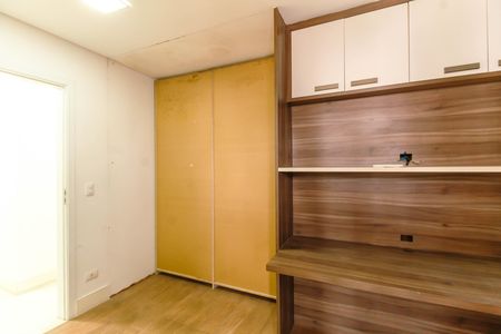Apartamento à venda com 207m², 3 quartos e 3 vagas Apartamento à venda com 207m², 3 quartos e 3 vagasQuarto 2