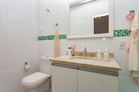 Casa à venda com 149m², 3 quartos e 2 vagasBanheiro da Suíte 1