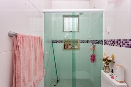 Casa à venda com 149m², 3 quartos e 2 vagasBanheiro da Suíte 2