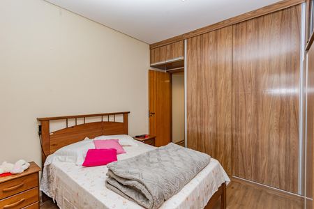 Casa à venda com 149m², 3 quartos e 2 vagasSuíte 1