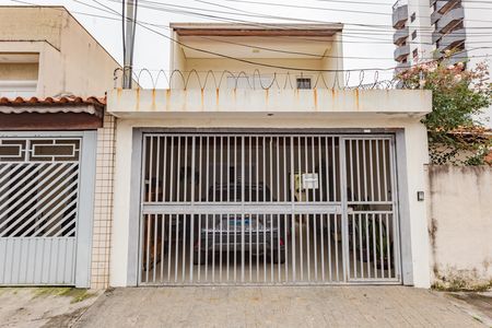 Casa à venda com 149m², 3 quartos e 2 vagasFachada