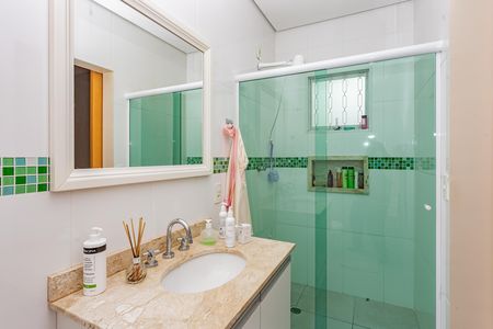 Casa à venda com 149m², 3 quartos e 2 vagasBanheiro da Suíte 1