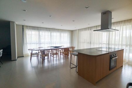 Apartamento à venda com 95m², 3 quartos e 1 vaga Apartamento à venda com 95m², 3 quartos e 1 vagaÁrea comum - Salão de festas