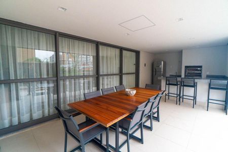 Apartamento à venda com 95m², 3 quartos e 1 vaga Apartamento à venda com 95m², 3 quartos e 1 vagaÁrea comum - Churrasqueira