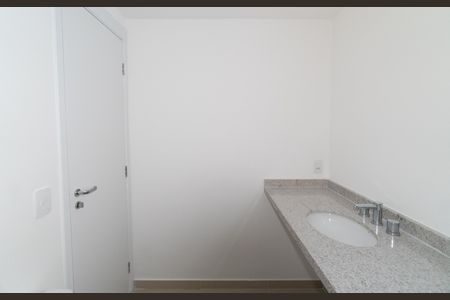 Apartamento à venda com 95m², 3 quartos e 1 vaga Apartamento à venda com 95m², 3 quartos e 1 vagaBanheiro da Suíte