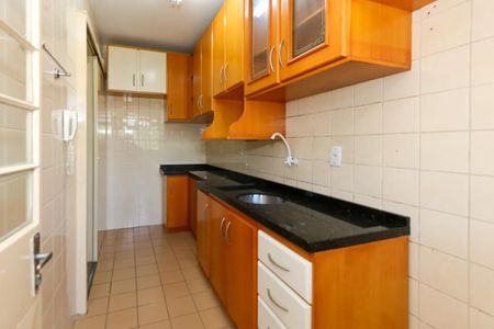Cozinha de apartamento para alugar com 2 quartos, 55m² em Centro, Canoas