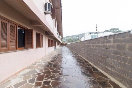 Casa à venda com 130m², 3 quartos e 1 vaga Casa à venda com 130m², 3 quartos e 1 vagaFachada