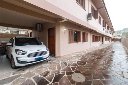 Casa à venda com 130m², 3 quartos e 1 vaga Casa à venda com 130m², 3 quartos e 1 vagaGaragem