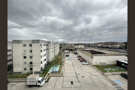 Vista do Quarto 1 de apartamento para alugar com 2 quartos, 52m² em Guadalupe, Rio de Janeiro